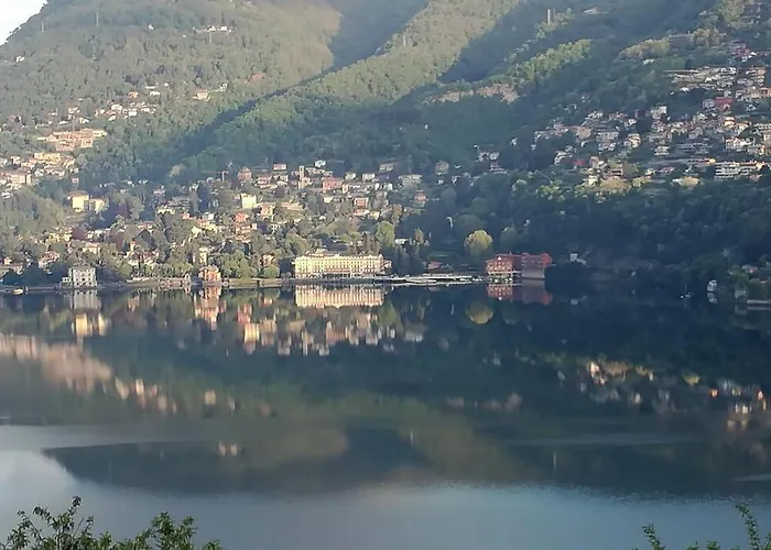 In Blevio; Stunning View Of The Apartamento Blevio