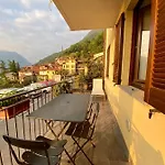 In Blevio; Stunning View Of The 아파트